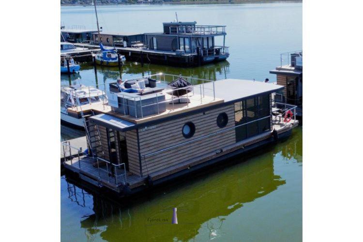 Hausboot Fjord Ankerplatz Mit Biosauna In ชลีสวิก ภายนอก รูปภาพ