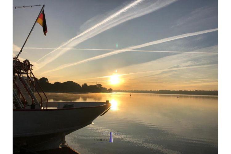Hausboot Fjord Ankerplatz Mit Biosauna In ชลีสวิก ภายนอก รูปภาพ